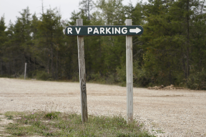 Rv parking sign