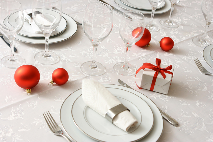 white christmas table setting