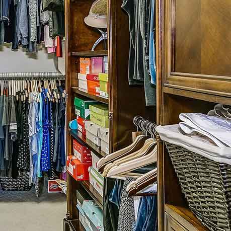 How To Organize a Closet